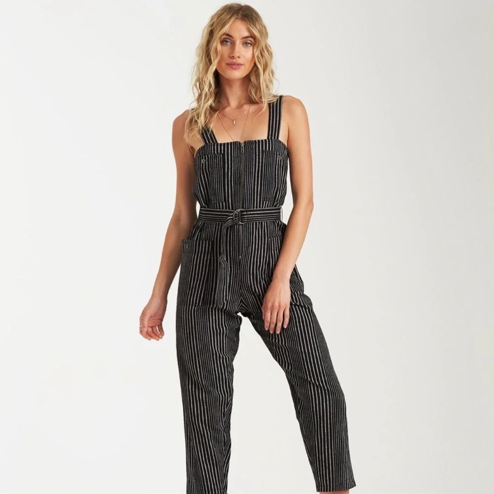 🔆BILLABONG🔆LIGHT THE NIGHT JUMPSUIT - Picture 3 of 14